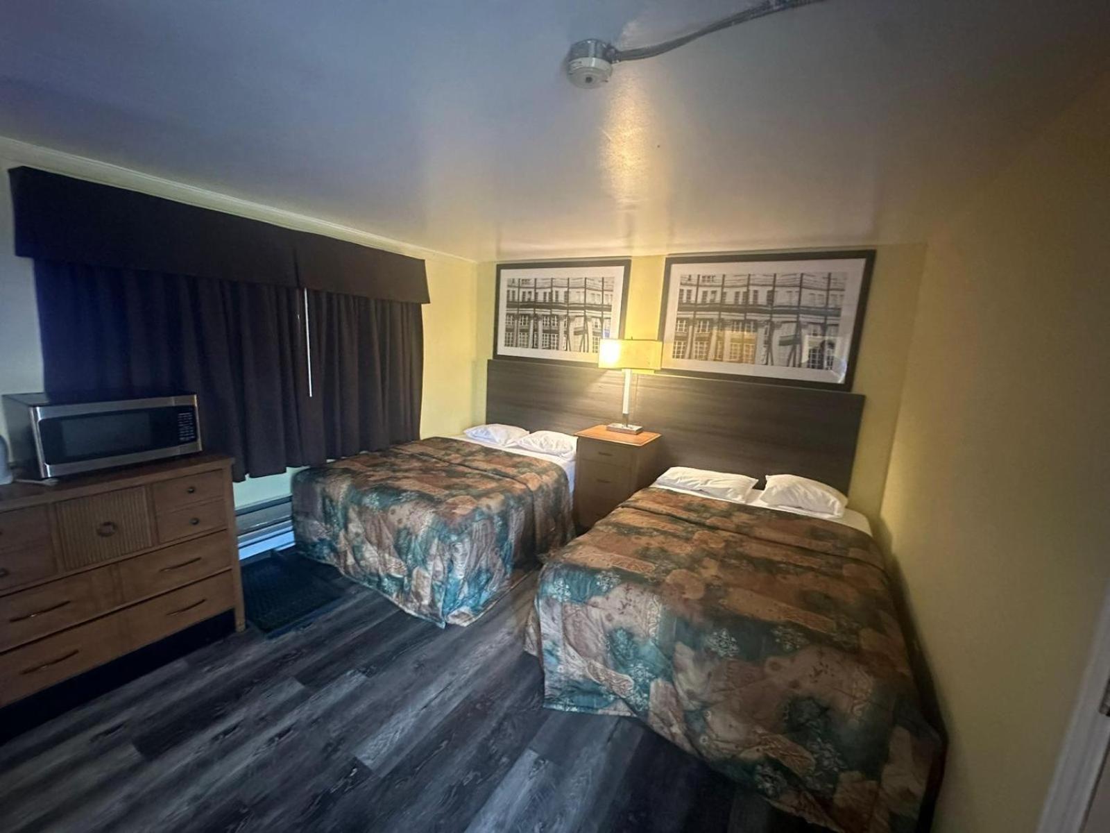 Pine Ridge Motel Timmins Exterior foto